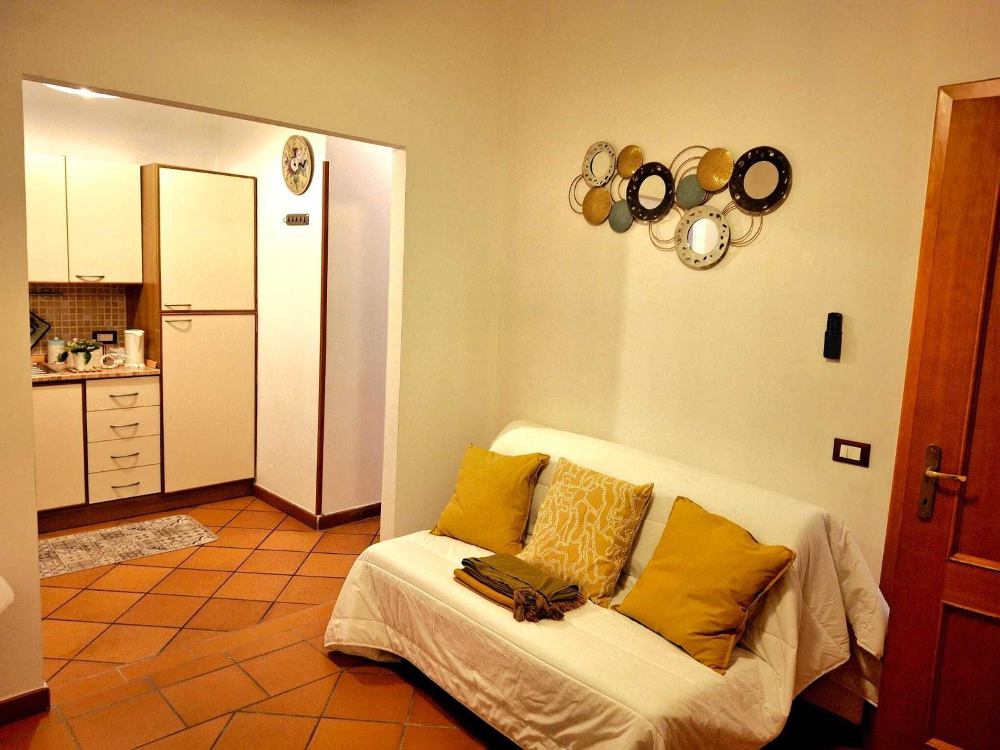 Candia 66 At The Vatican Museums Apartment Rom