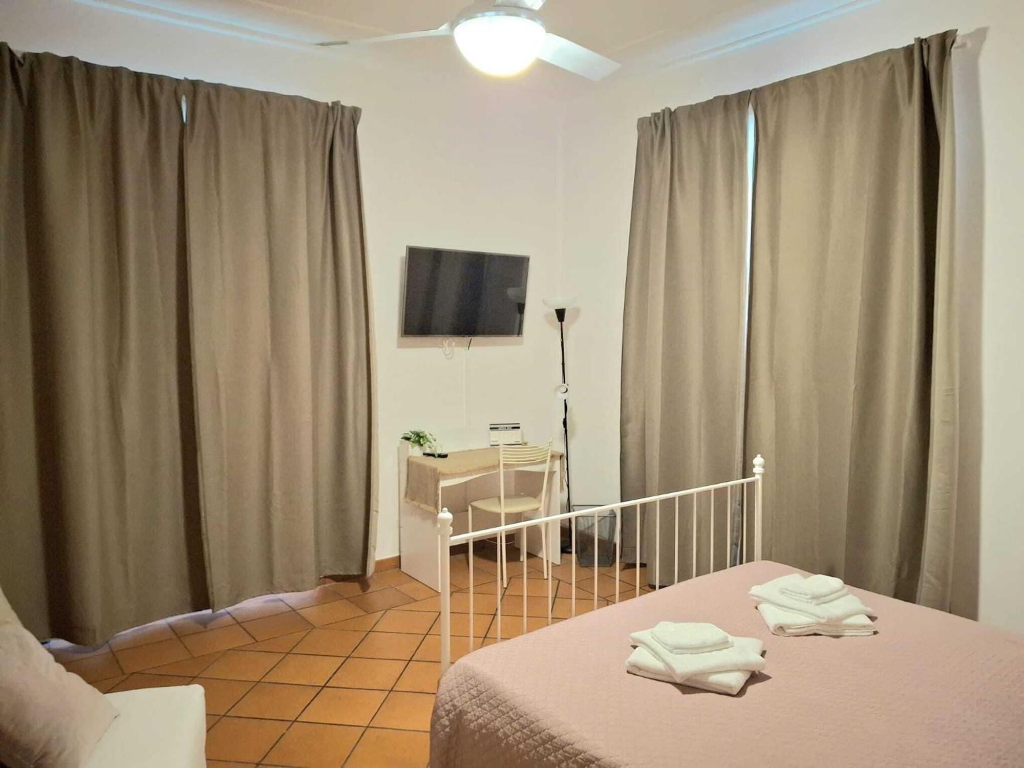 Candia 66 At The Vatican Museums Apartment *